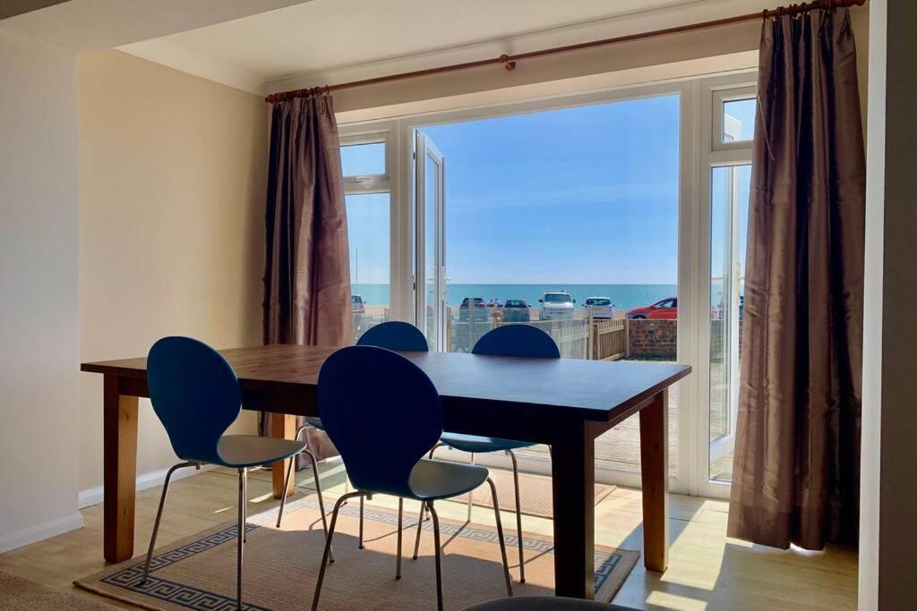 Seaview Beach House Stones Throws From The Sea By Air Premier 锡福德 外观 照片